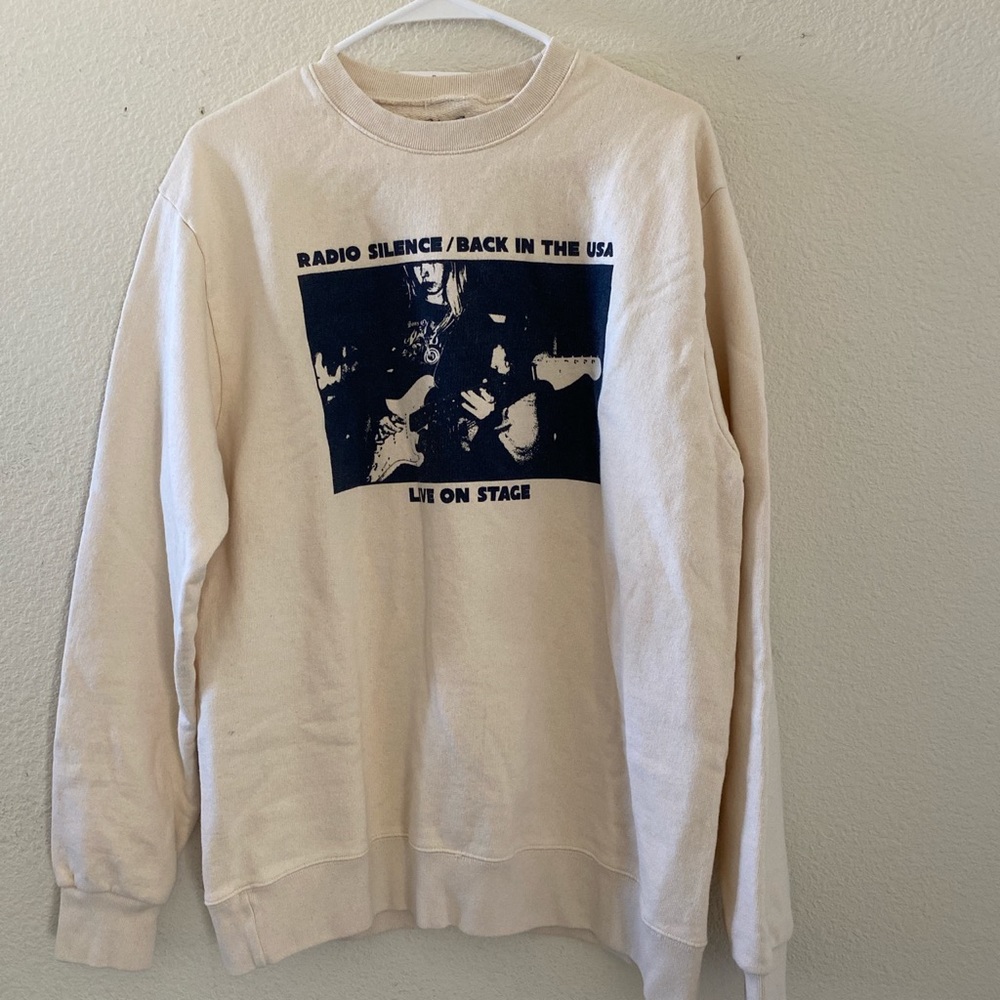 Brandy melville cream oversized Erica radio silence sweatshirt